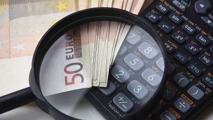 Calculate stand costs Calculate stand costs